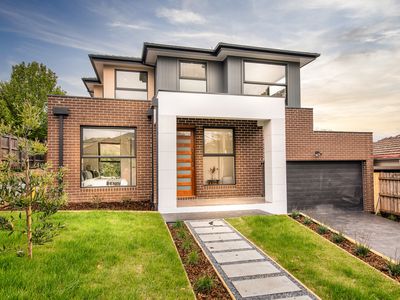 TH1 / 14 Langford Crescent, Donvale