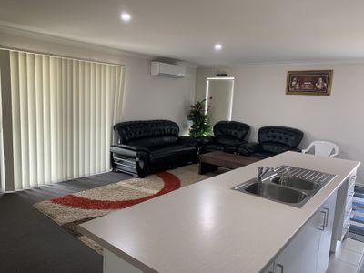 52 Madden Drive, Griffith