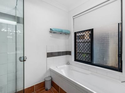 32 Caladium Street, Wakerley