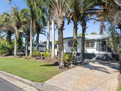 7 Jacaranda Avenue, Tweed Heads West