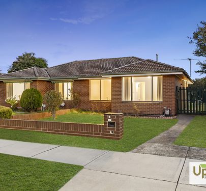 2 / 18 Walter Street, Cranbourne
