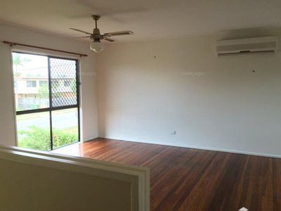 9 She-Oak Street, Logan Central