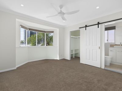 4 / 18 Augustus Street, Toowong