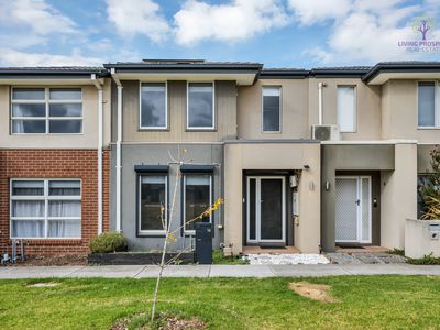14 Amboy Walk, Point Cook