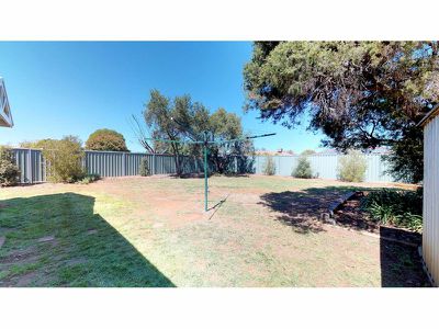 247 Myall Street, Dubbo