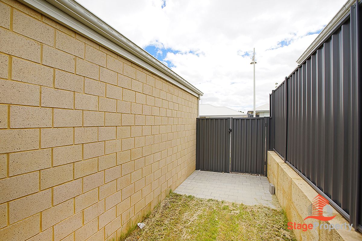 8 Hibiscus Street, Hammond Park