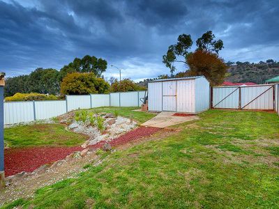 1 AZURE DRIVE, Wodonga