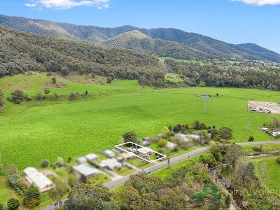 27 Simmonds Creek Road, Tawonga South