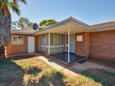 6 Conliffe Place, South Kalgoorlie