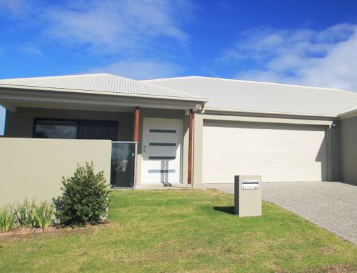 An unfurnished low set duplex located in The Ridges Estate at Peregian Springs..... image 1