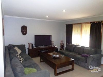 3 Isaac Edey Place, Hampton Park