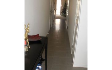 2 / 7 Syme Road, Pakenham
