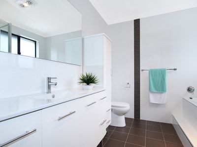 17 Woodburn Terrace, Flinders