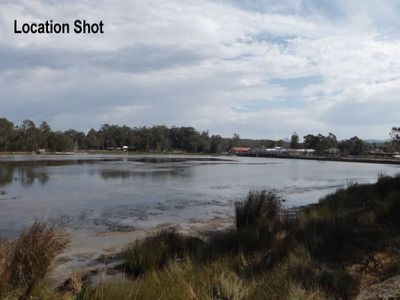 130 Canberra Crescent, Burrill Lake