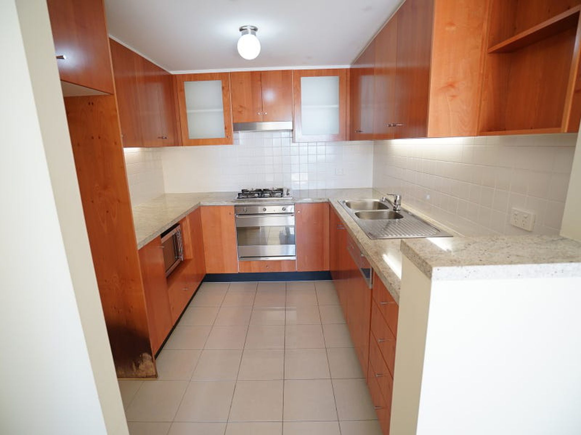 2206 / 79-81 Berry Street, North Sydney