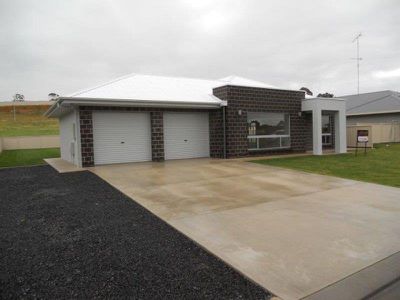 22 Altinio Drive, Mount Gambier