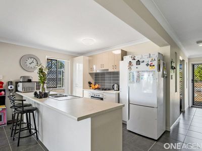 25 Morgan Circuit, Urraween