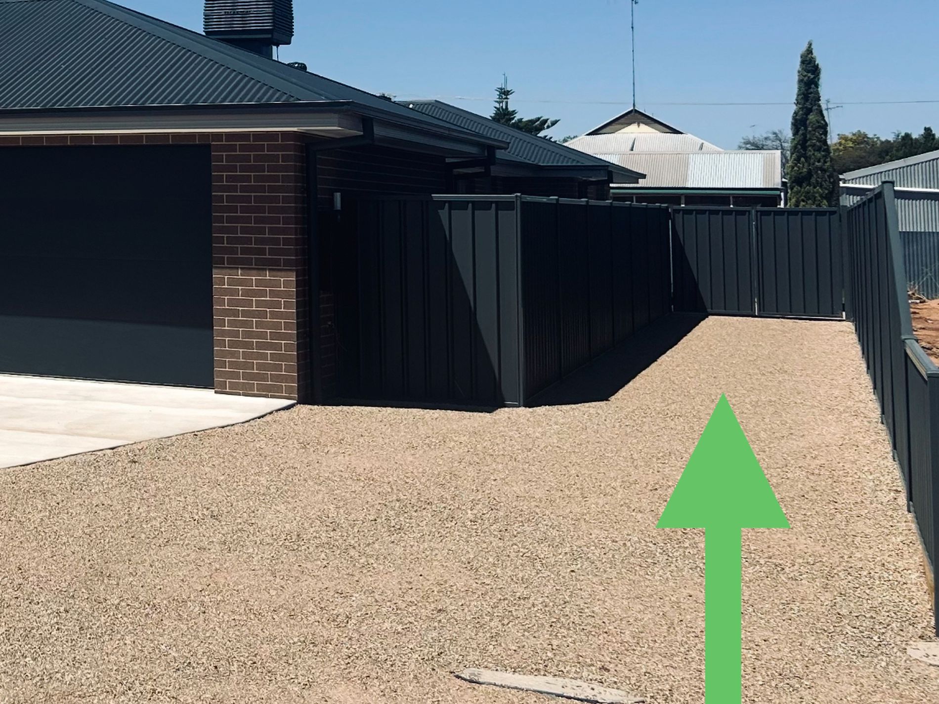 22 Lewis Crescent, Finley