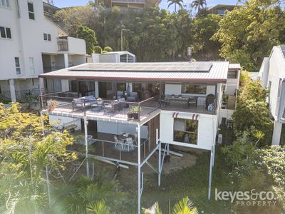 10 Balmoral Drive, Castle Hill