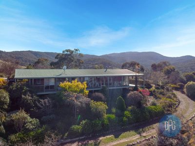 99 Star of the Glen Road, Bonnie Doon