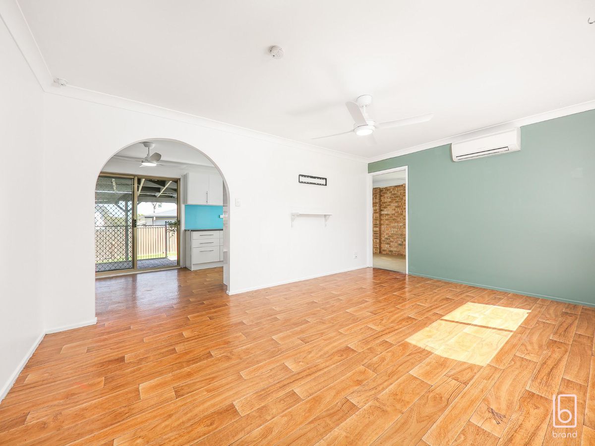 16 White Swan Avenue, Blue Haven