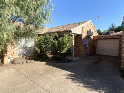 4 / 61 Ballan Road, Werribee