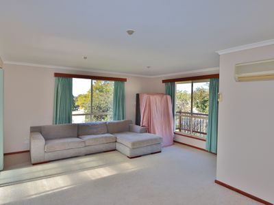 12 Blue Marlin Court, Eden