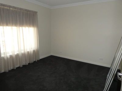 3 / 5 Chittick Place, Seymour