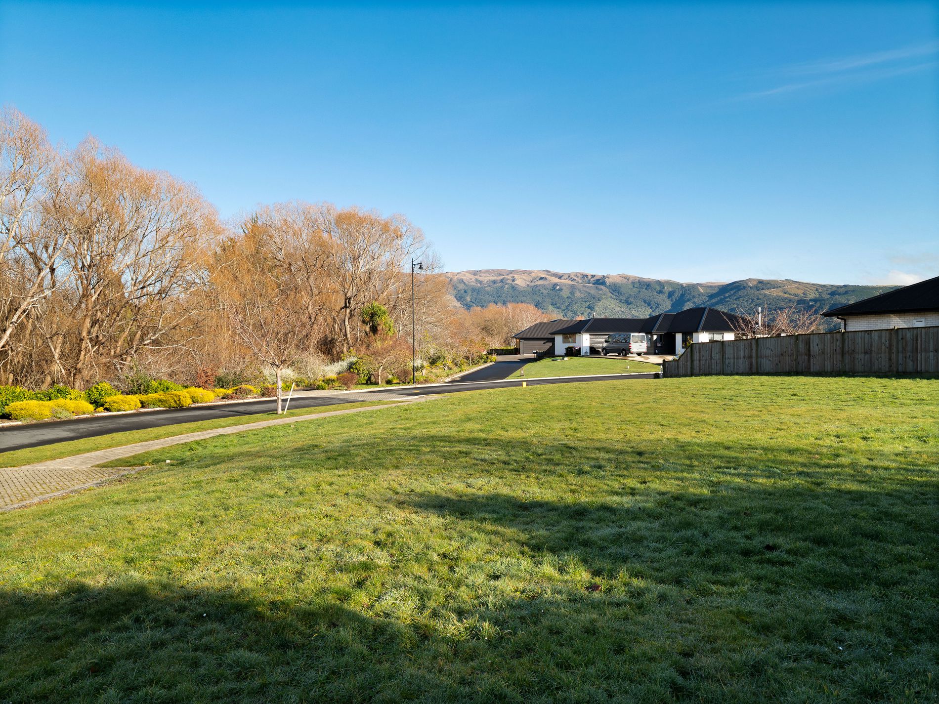 4 Three Kings Court, Outram