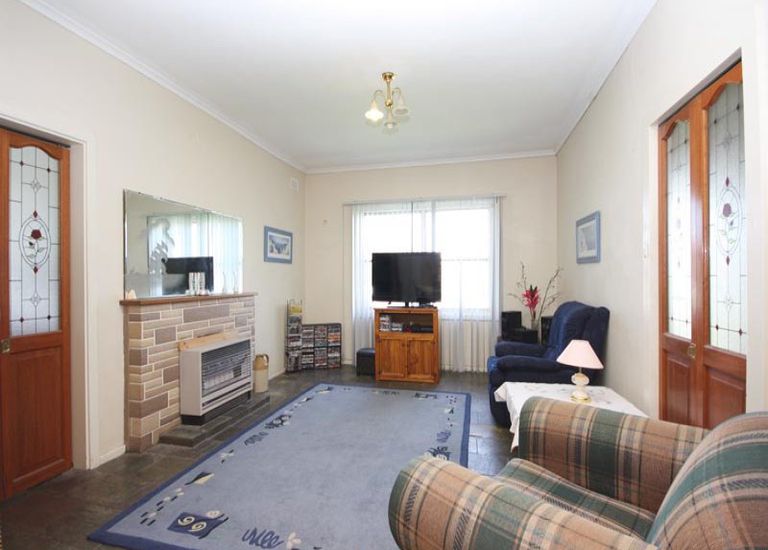 21 Eton Avenue, Warradale