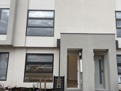 52 Timetable Street, Mambourin