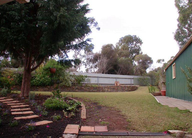 15 Tyson Avenue, Trott Park