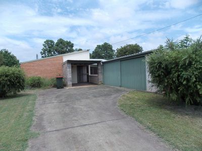 12 Bunker Avenue, Nanango
