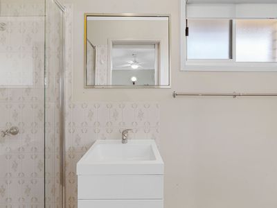 32 Sunbird Avenue, Paradise Point