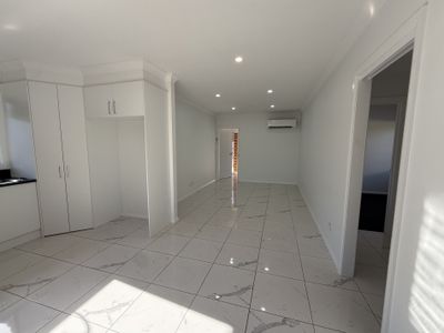 2 / 4 Capello Close, Griffith