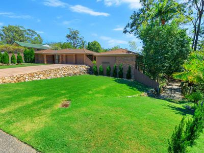 10 Essex Close, Springwood