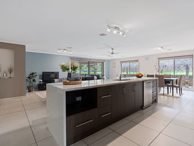 17 Silverbrook Avenue, Mount Gambier