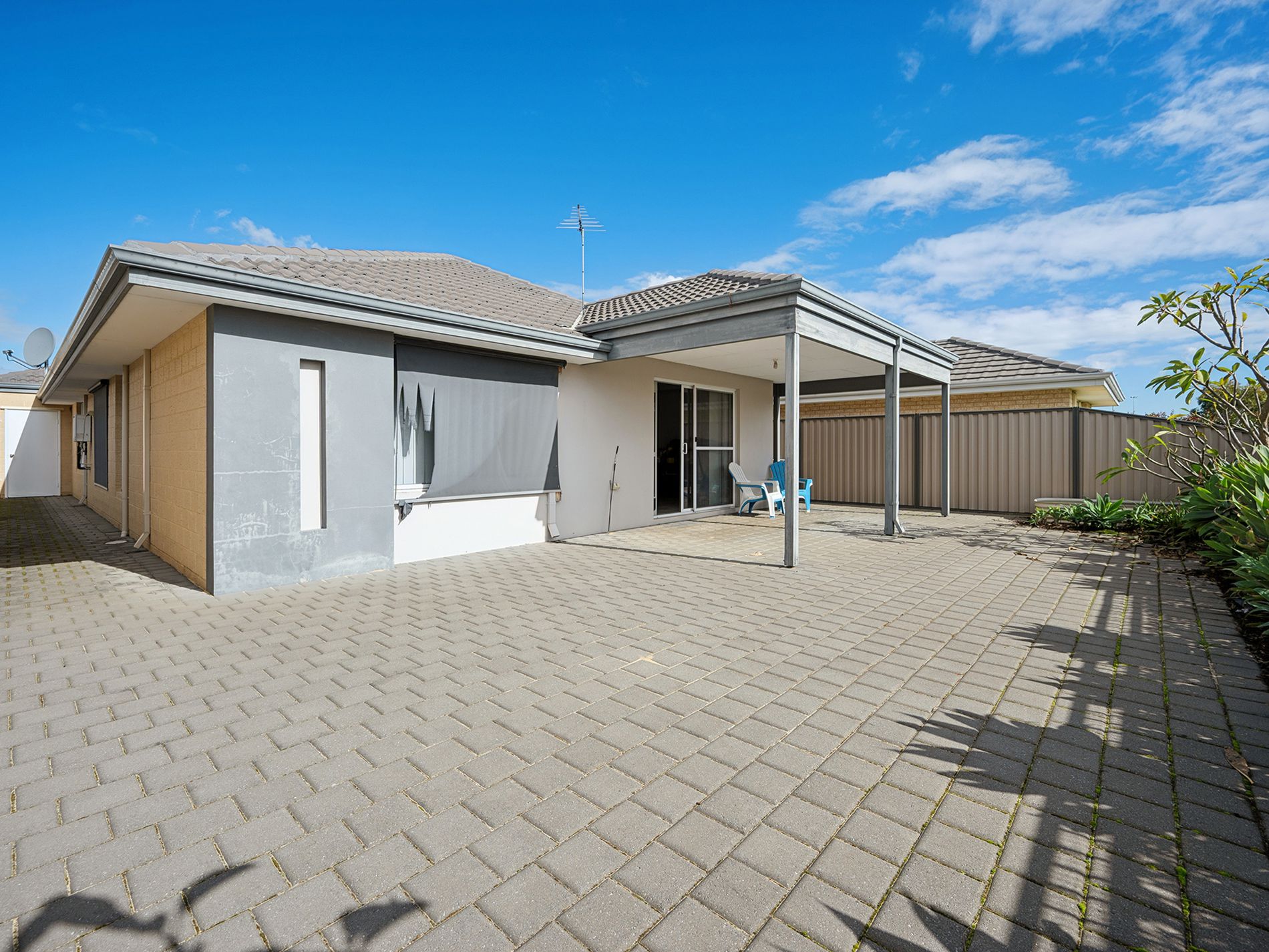 26 Calvera Gardens, Piara Waters
