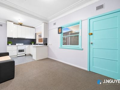 12 Kiora St, Canley Heights