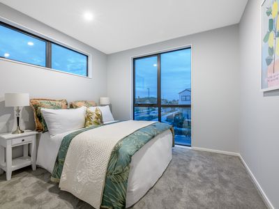 32 Hea Road, Hobsonville