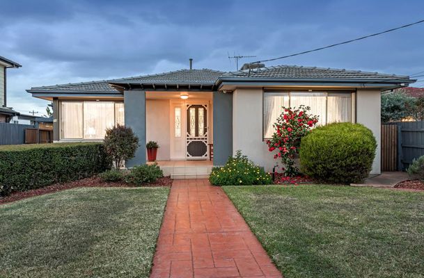20 Rylandes Drive, Gladstone Park