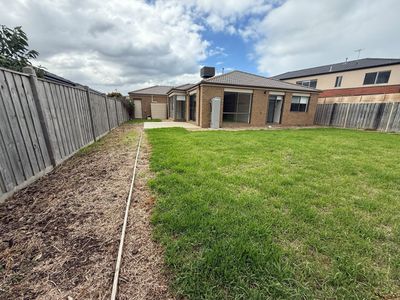 4 Gulf Road, Point Cook