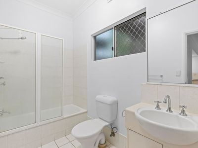 1 / 105 Sir Fred Schonell Drive, St Lucia