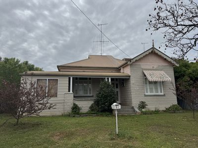 20 Oswin Street, Parkes