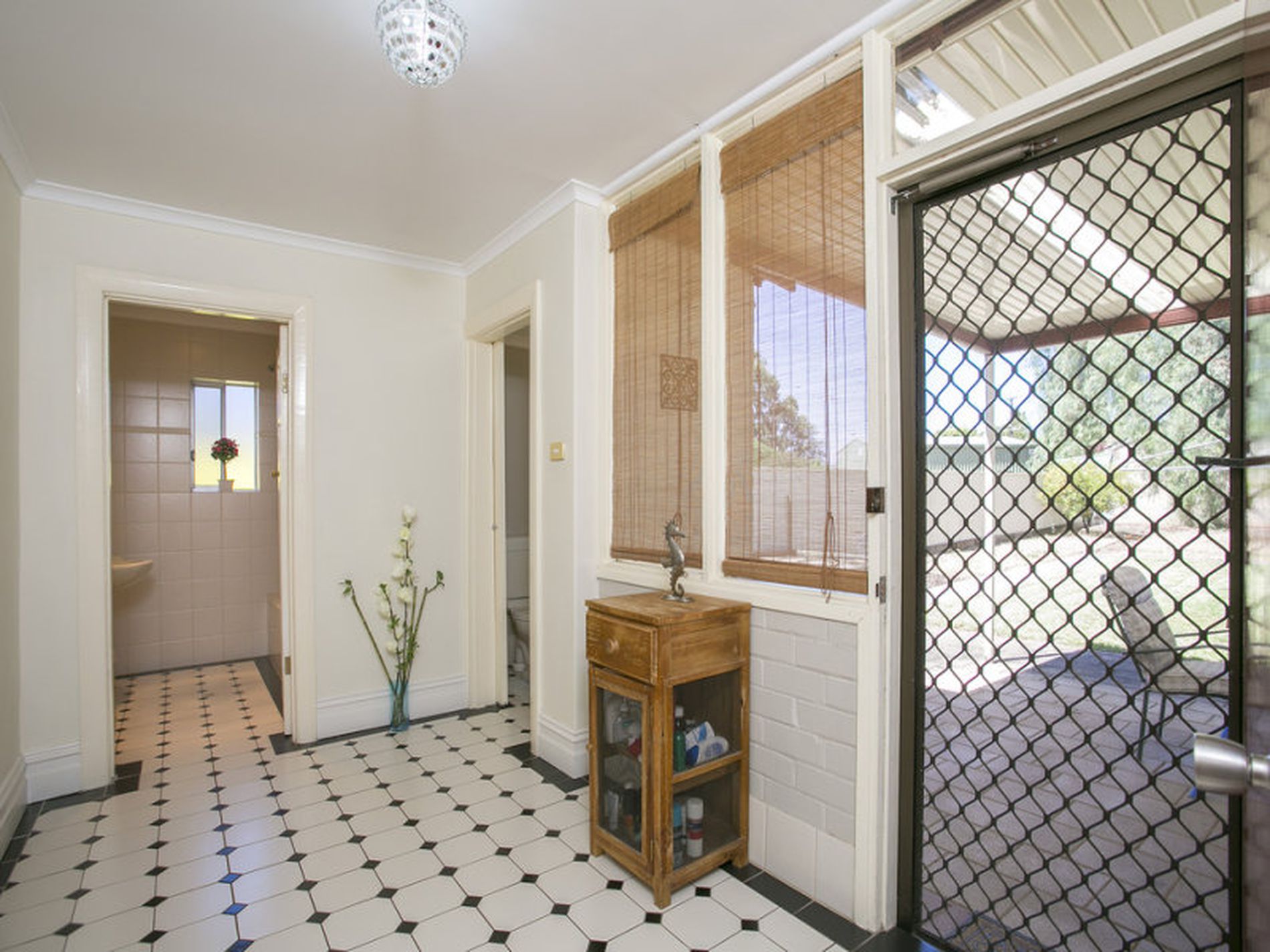 5 Lincoln Avenue, Plympton