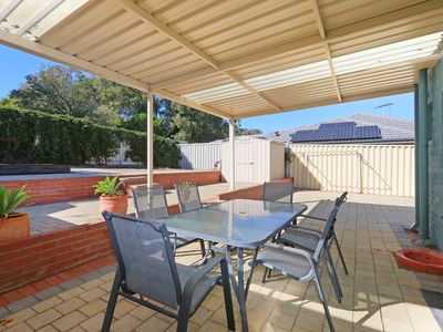 8 / 18 Greville Way, Girrawheen