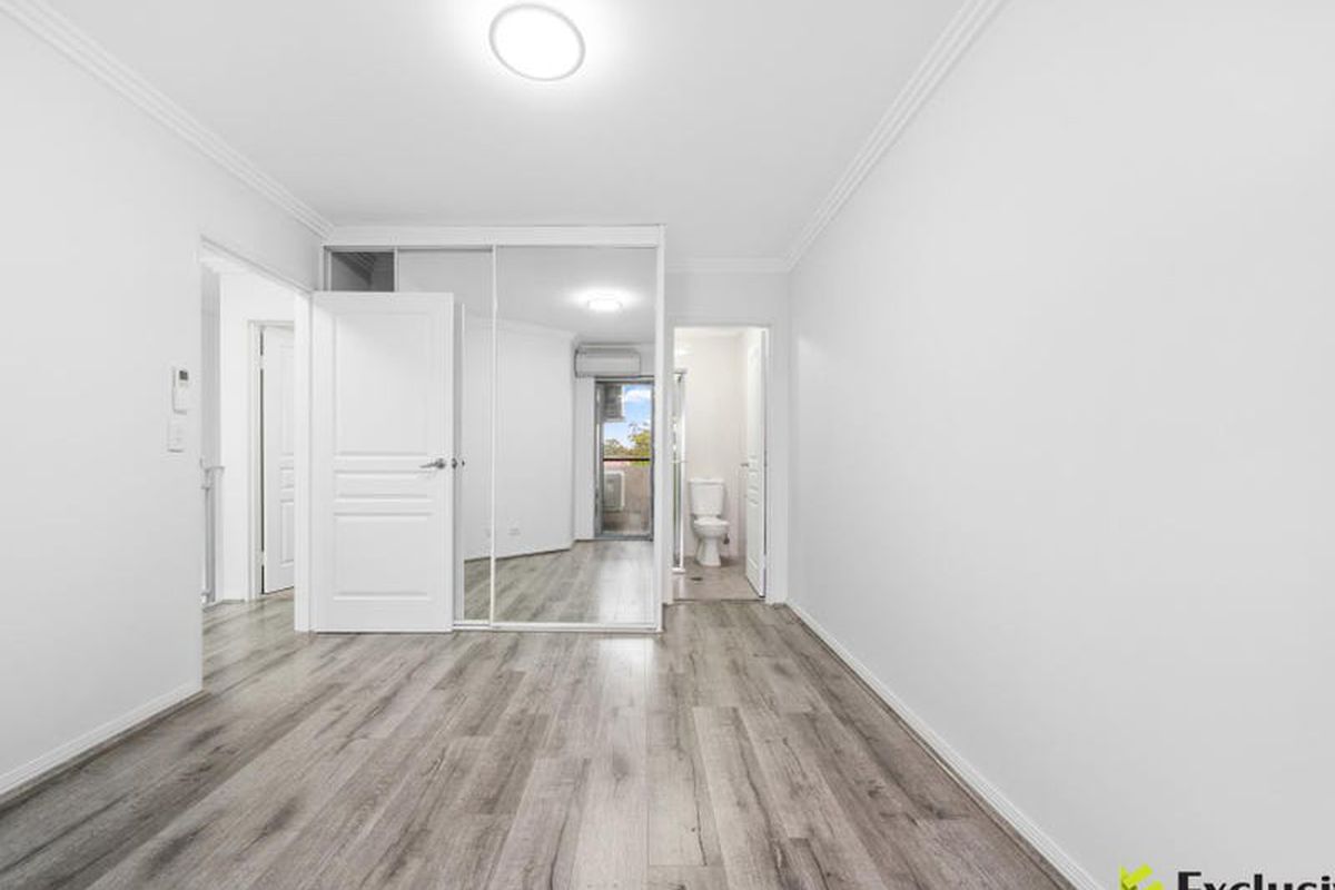 17 / 23-31 Hornsey Road, Homebush West