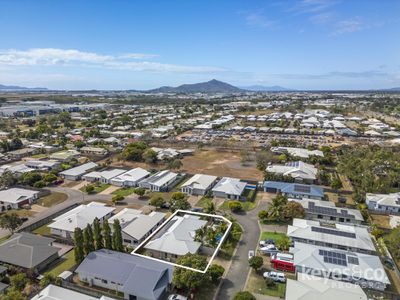 12 Tahlia Circuit, Mount Louisa