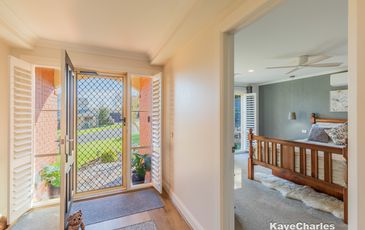 6 Mountain View Circuit, Beaconsfield