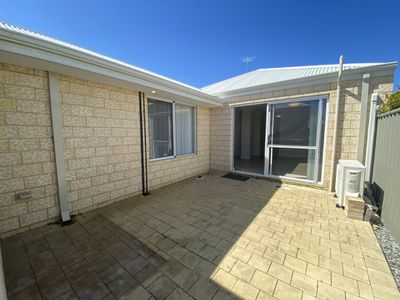 B / 331 Lambeth Circle, Wellard